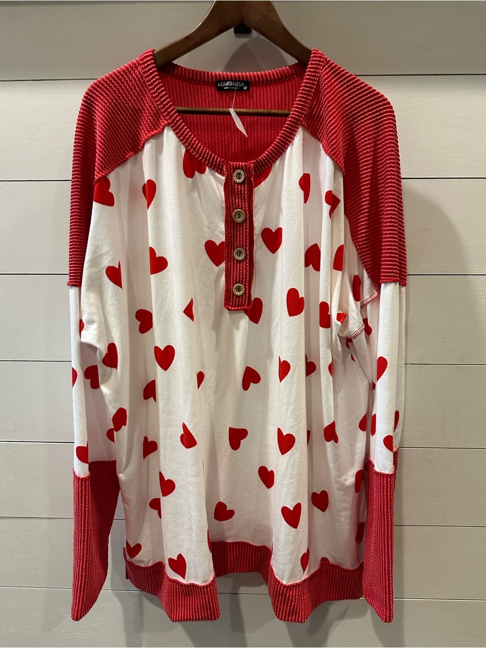 Hemish Red Heart Print Henley Pullover- size 3X